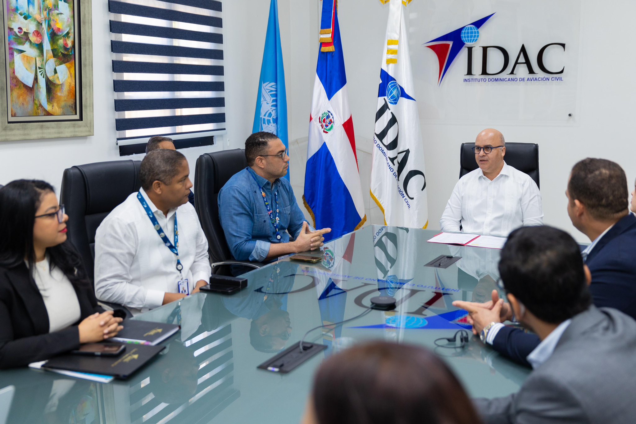 Director del IDAC inicia evaluación anual con balance positivo de operaciones aéreas y planificación para el 2025