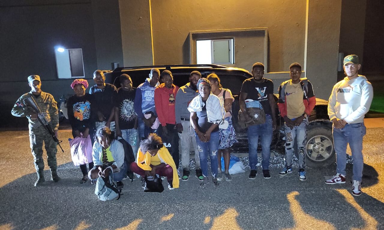 Un grupo de 69 haitianos indocumentados fue detenido en operativos realizados en Valverde y Montecristi
