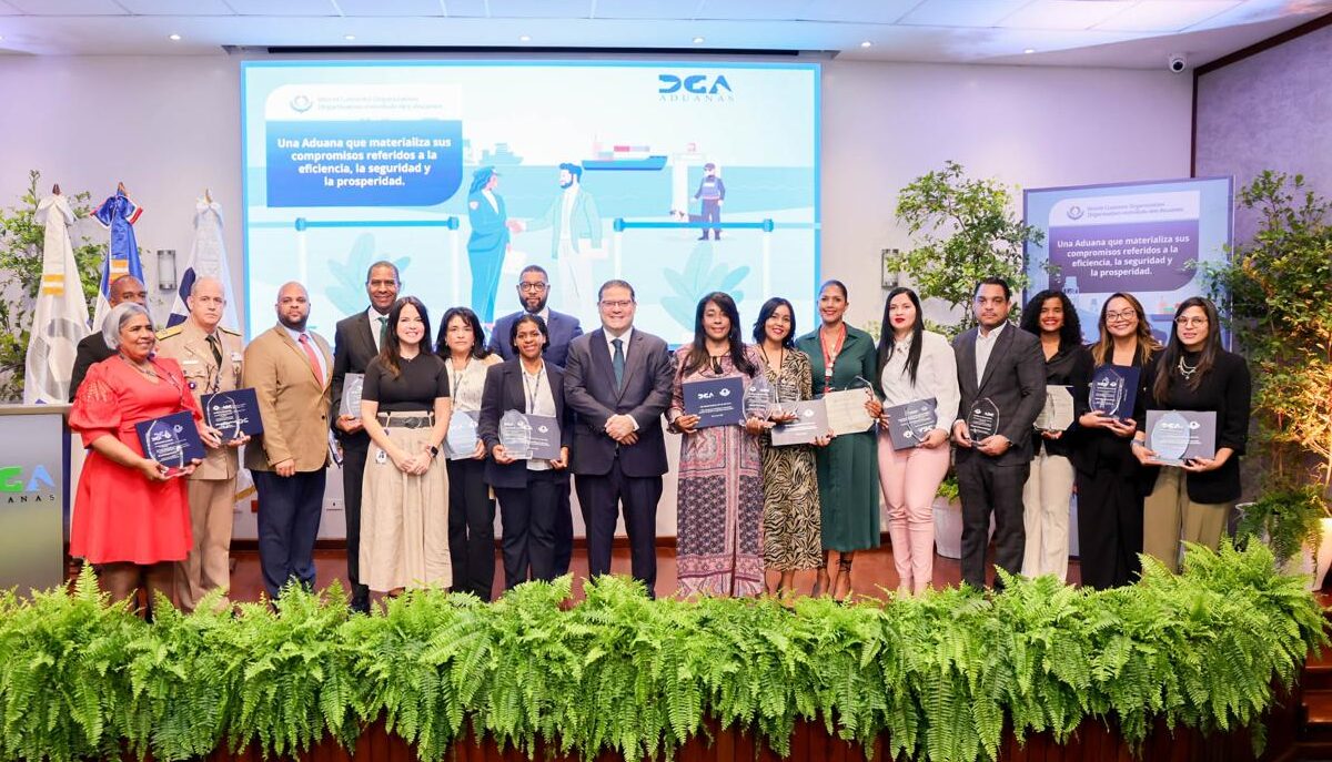 Sector privado destaca avances y transparencia en Aduanas mejoran clima empresarial