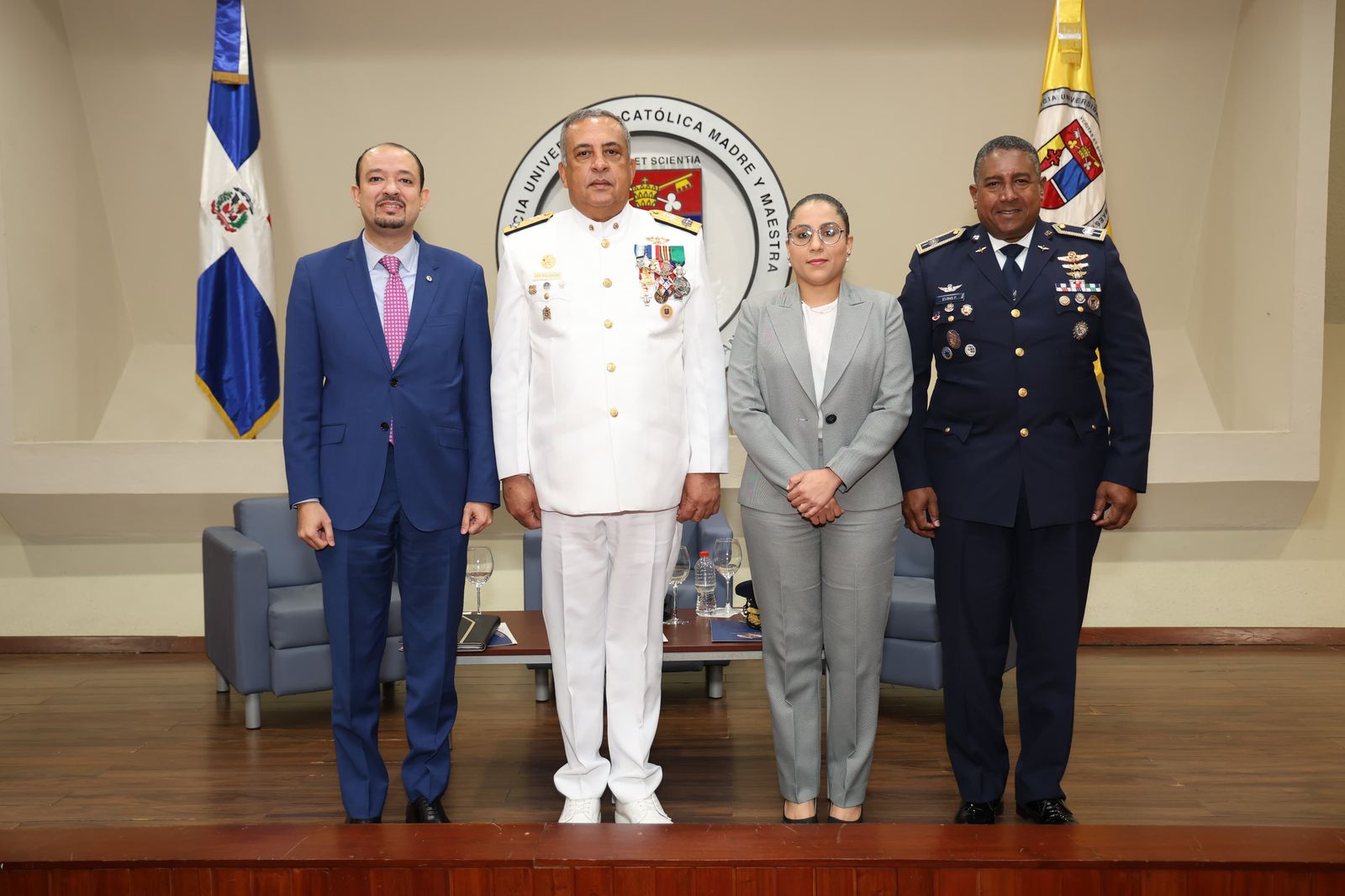 PUCMM realiza conversatorio sobre la regulación migratoria en RD