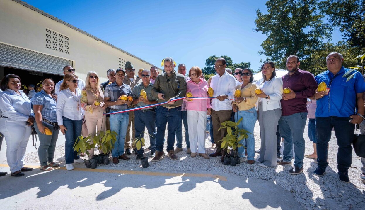 FEDA inauguró moderno centro de acopio y fermentación en Paraíso Barahona
