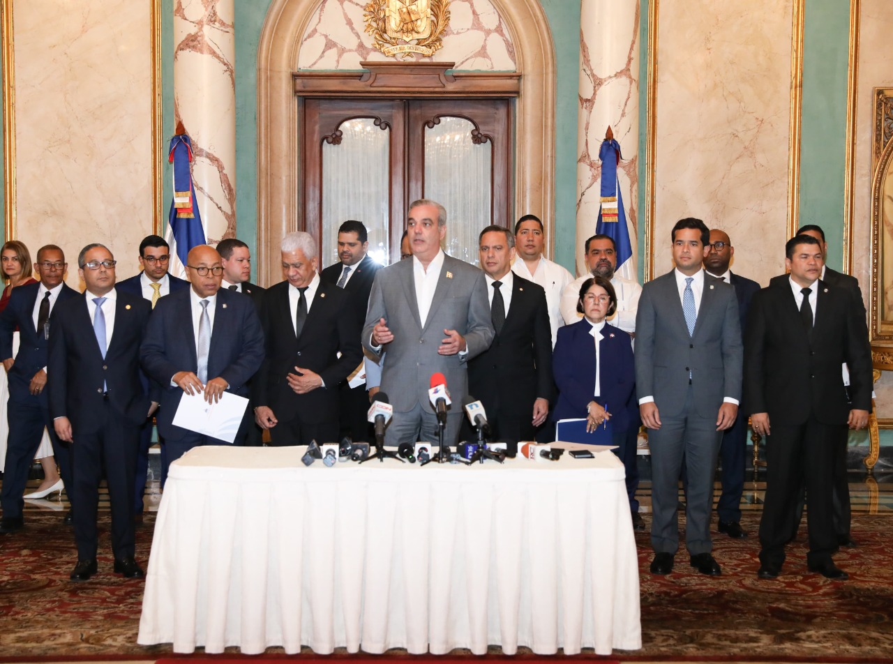 CNM acoge a unanimidad propuesta del presidente Luis Abinader para escoger a Yeni Berenice Reynoso como la nueva Procuradora General de la República