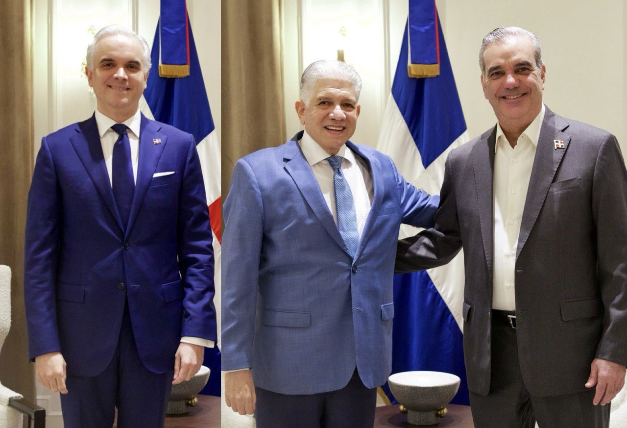 Presidente Abinader juramenta como nuevos ministros de Obras Públicas y de Educación a Eduardo Estrella y Luis Miguel De Camps