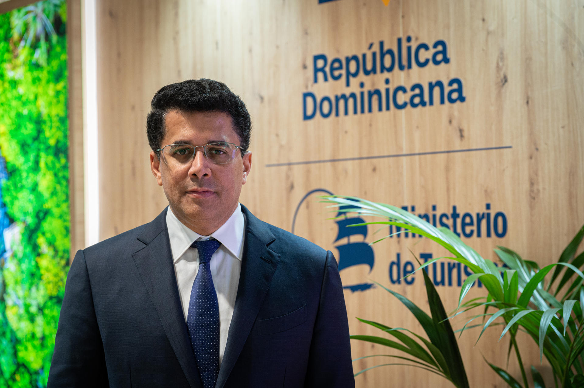 David Collado llama a los colombianos a seguir visitando RD, en la víspera de ANATO