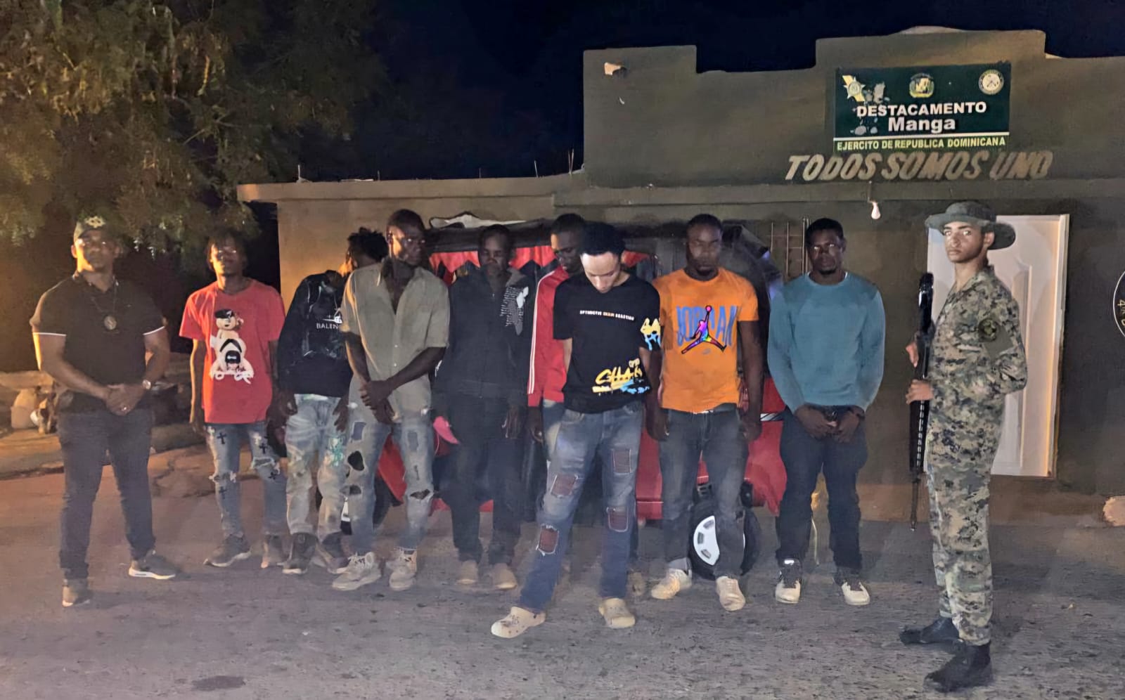 Más de un centenar de inmigrantes haitianos fueron detenidos en diversos operativos en Montecristi y Valverde