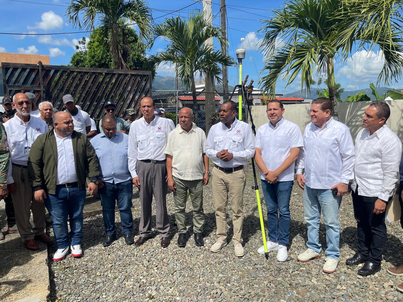 IAD y UTECT lanzan programa titulación en beneficio de varias comunidades de Monseñor Nouel