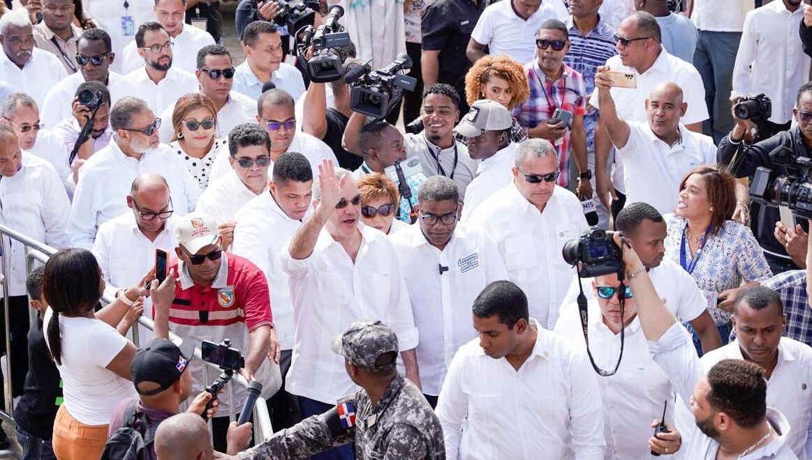 Robert Polanco: “El Gobierno Contigo” impulsa liderazgo y soluciones comunitarias