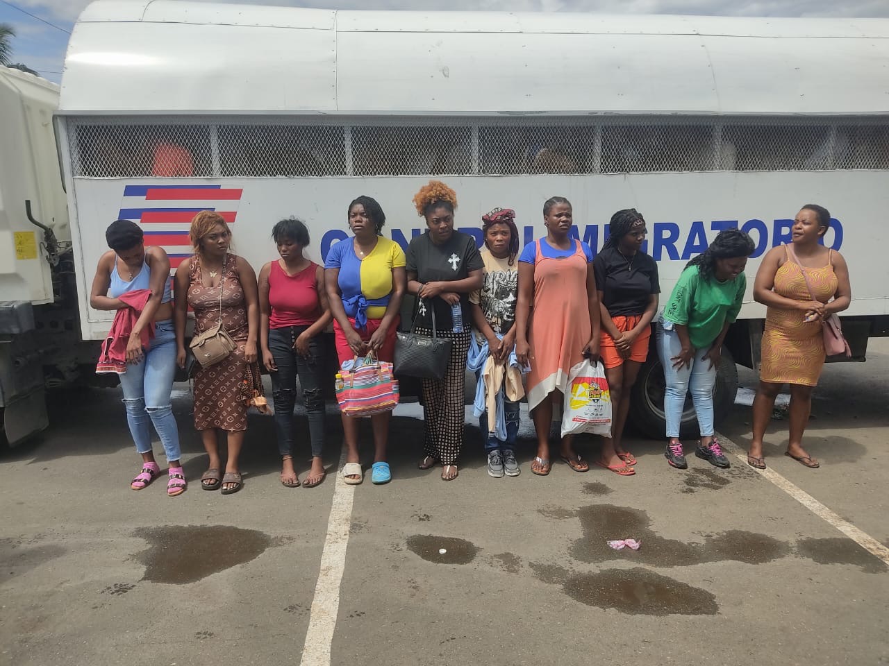 La DGM detiene 129 indocumentados Durante operativos migratorios en Nagua