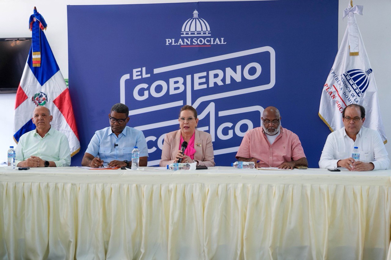 Destacan eficiencia y respuesta del Plan Social a través de programa “El Gobierno Contigo” en SDE