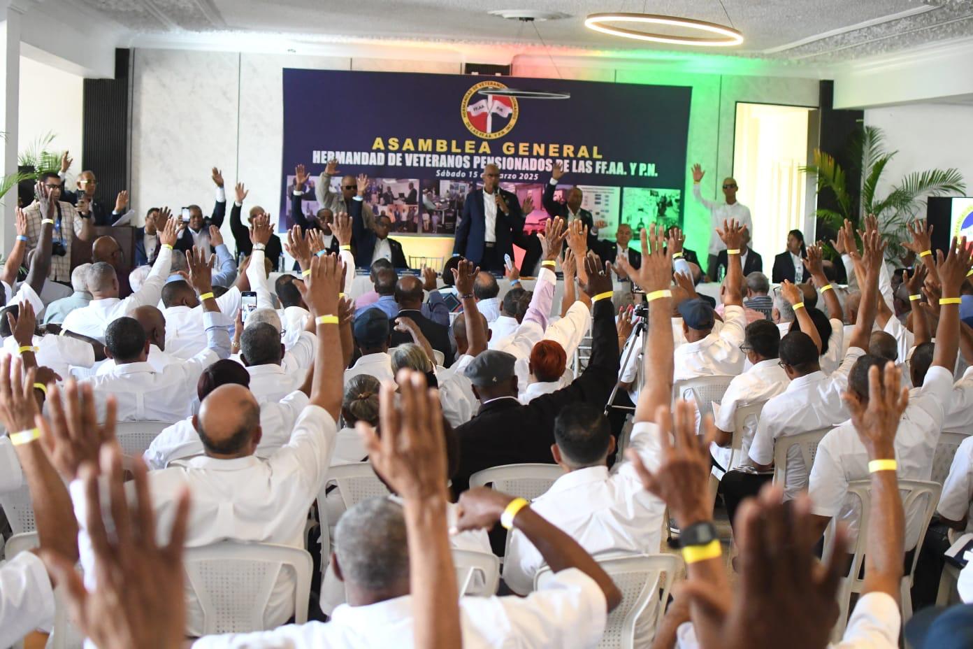 Hermandad de Veteranos Aprueba su Transformación en Asamblea General
