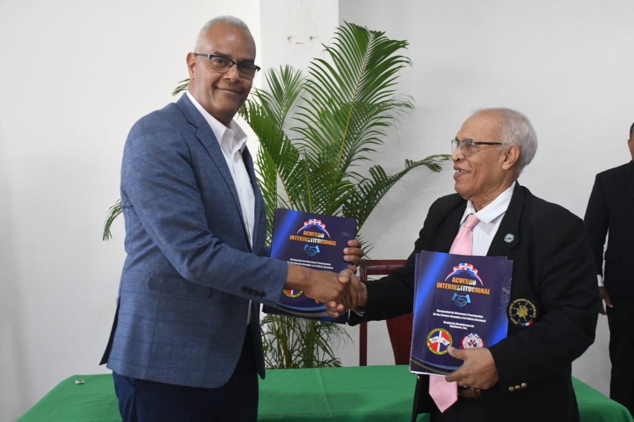 Hermandad de Veteranos FF.AA. y P.N. se expandirá a nivel nacional en coordinación con la academia dominicana de bomberos