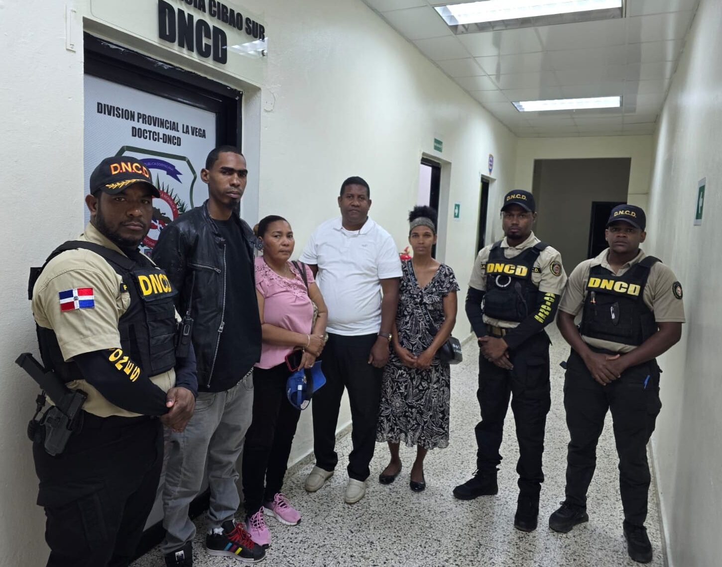 Se entrega en La Vega hombre vinculado a red de microtráfico de “Alias Miguelón”