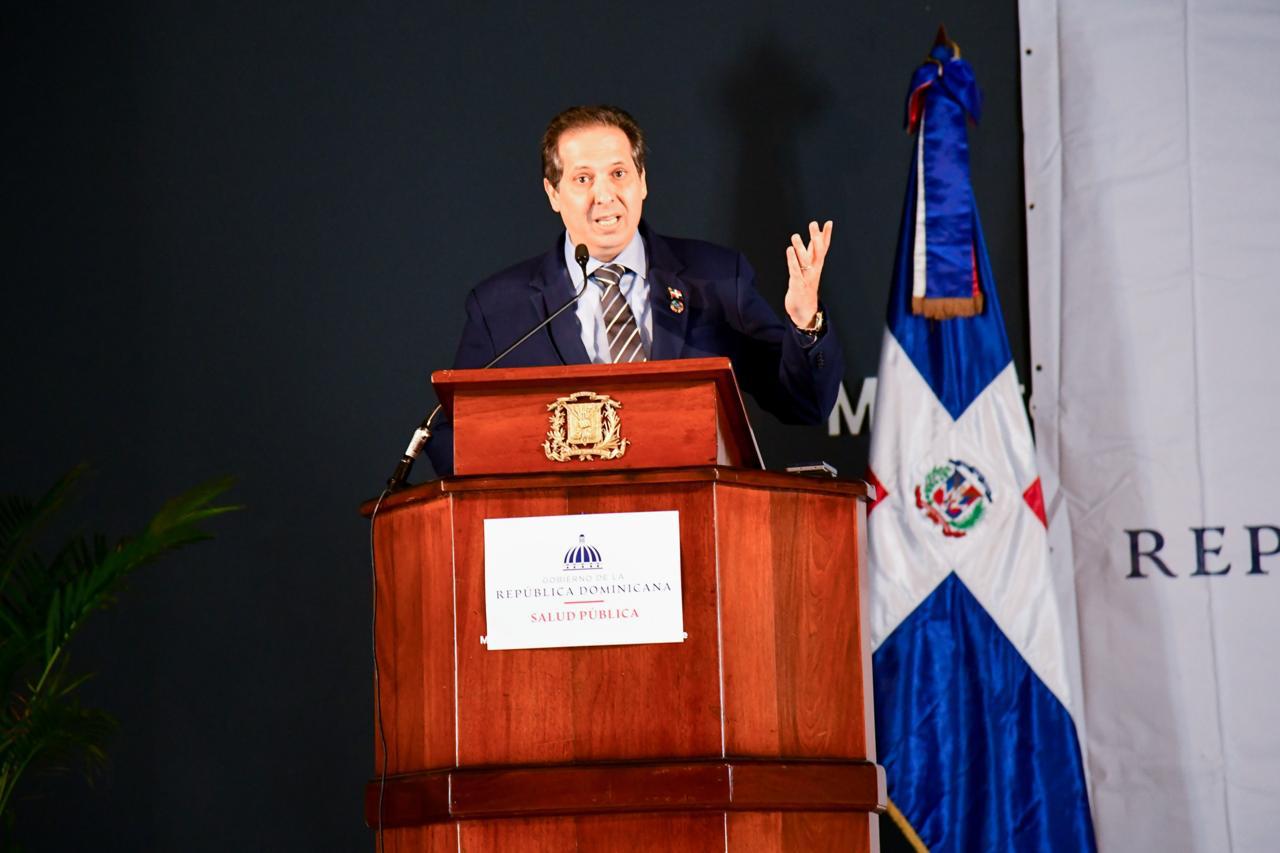 Ministro de Salud destaca avances del país en la lucha contra la tuberculosis