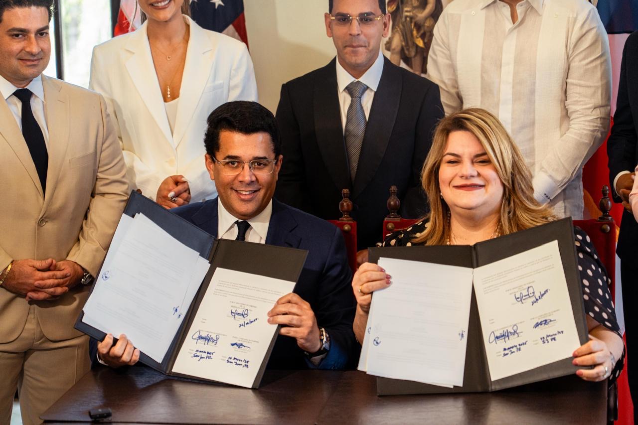 Puerto Rico y República Dominicana firman histórico acuerdo para impulsar el turismo multidestino