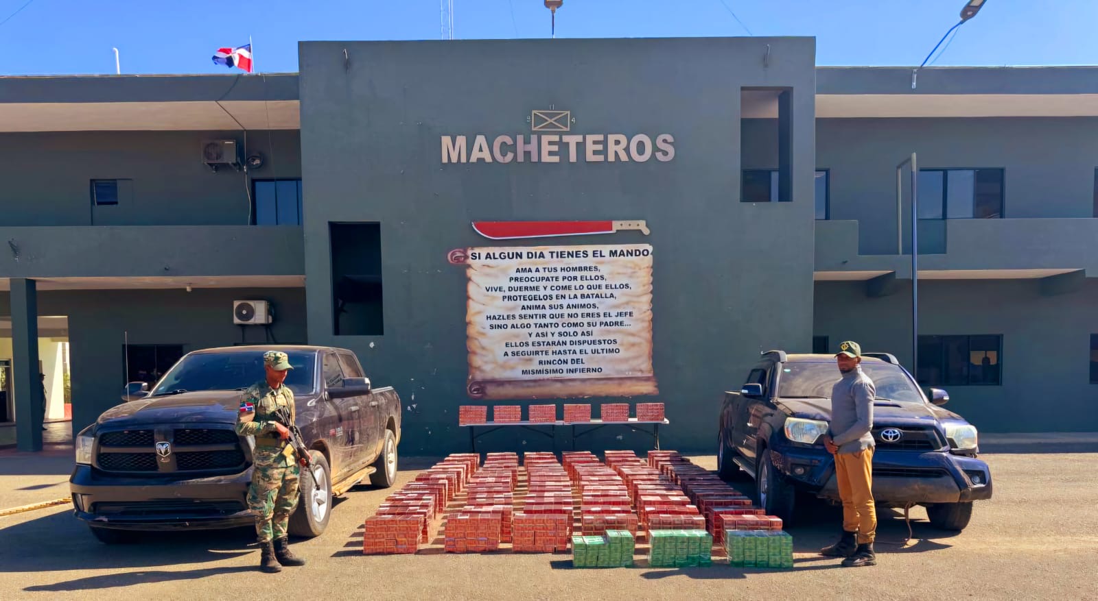 Ejército retiene dos camionetas con contrabando de 464 mil cigarrillos en Santiago Rodríguez
