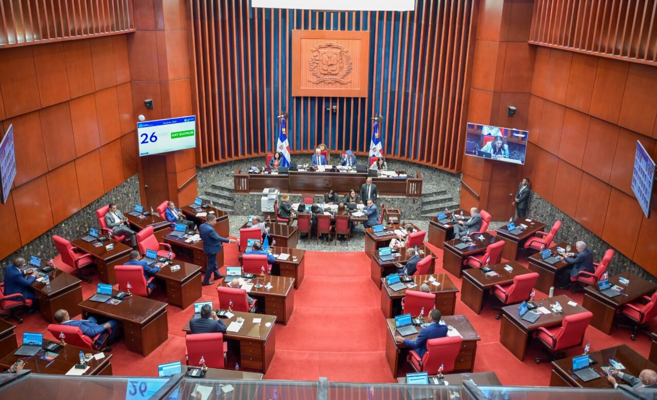 Senado aprobó en primera lectura ley que declara el 2 de mayo de cada año “Día de la Defensa de la Soberanía” en República Dominicana