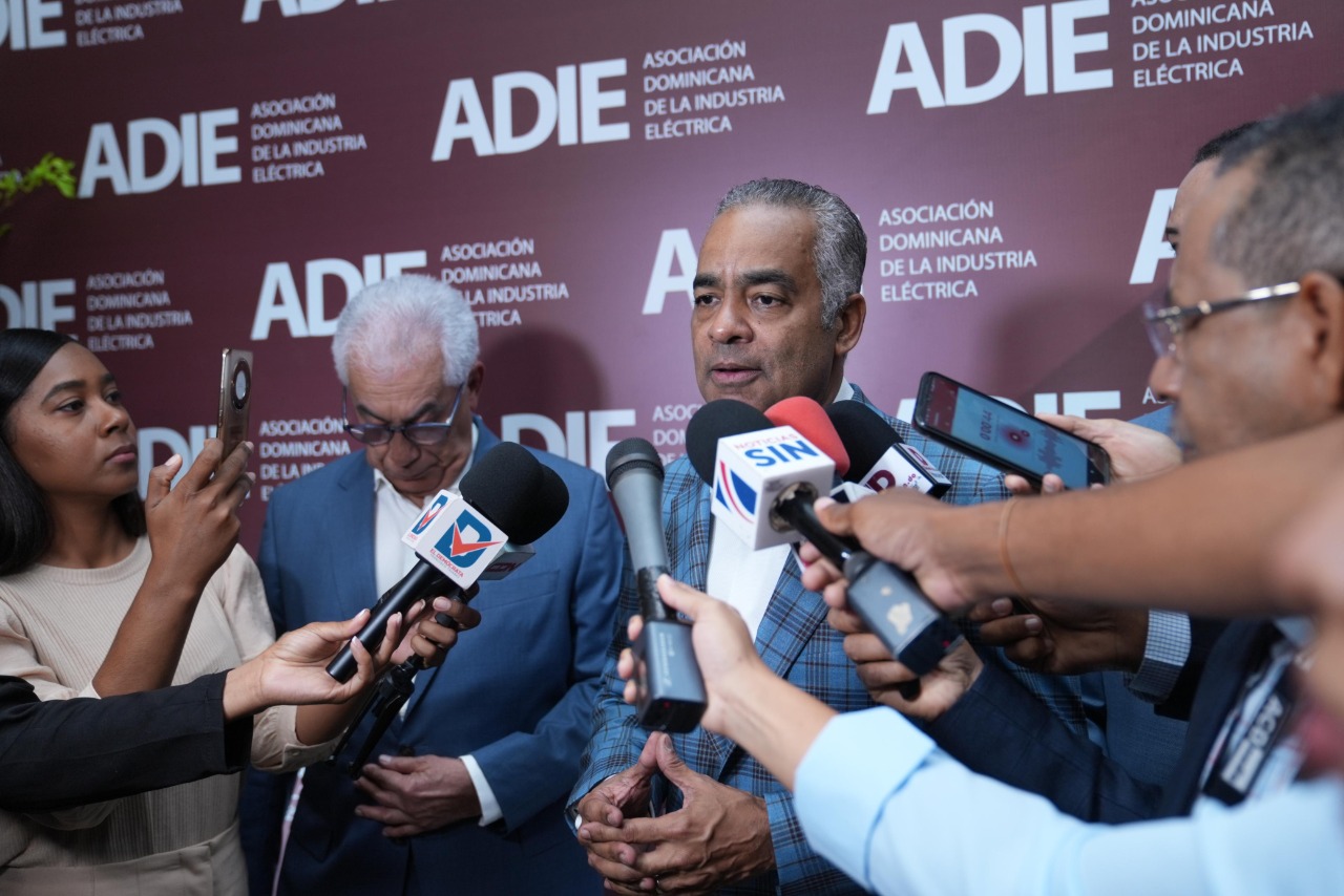 Joel Santos: RD debe seguir haciendo cada vez más resiliente sistema energético para evitar apagón como el de España
