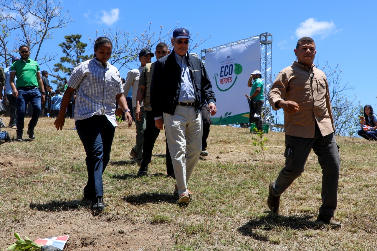 Presidente Abinader sostendrá encuentro y sesión de trabajo para fortalecer conservación medioambiental