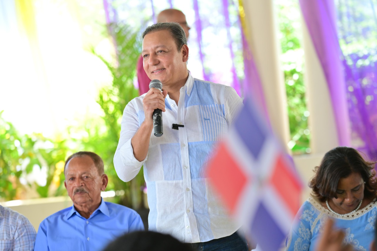 Abel Martínez valora como positivas las medidas del Gobierno ante crisis migratoria