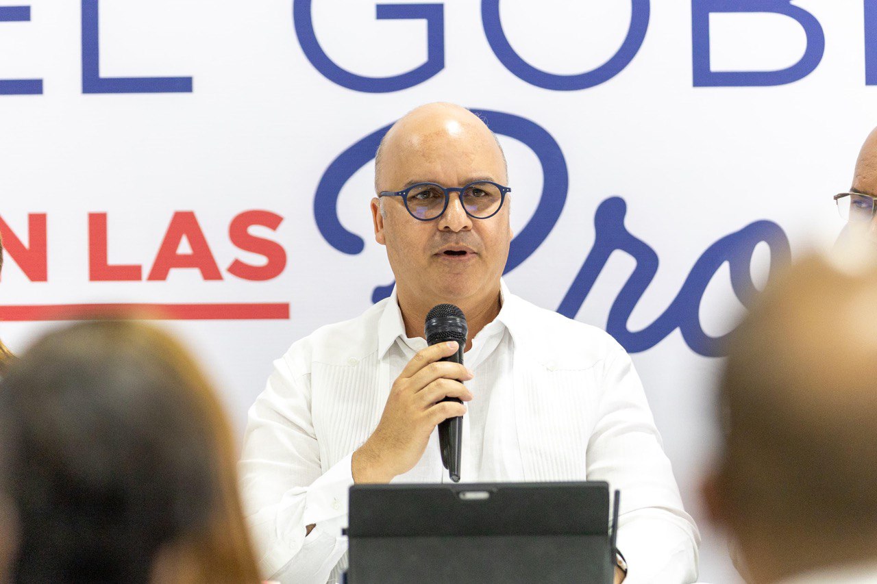 Gobierno impulsa el fortalecimiento educativo en Puerto Plata con la construcción de 15 nuevos centros