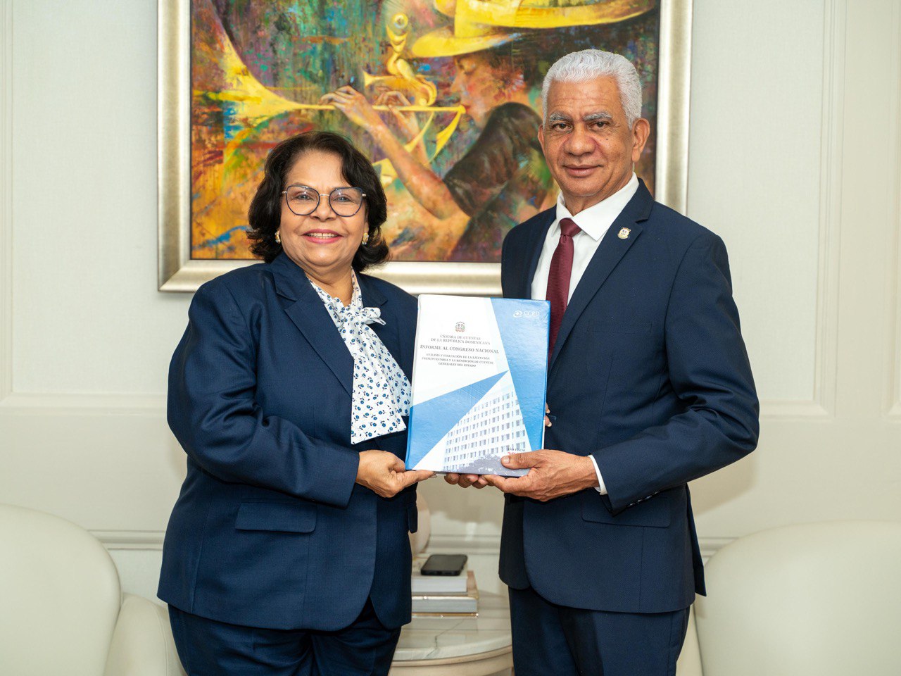 Presidente del Senado, Ricardo de los Santos, recibe análisis de ejecución presupuestaria de la Cámara de Cuentas correspondiente al 2024