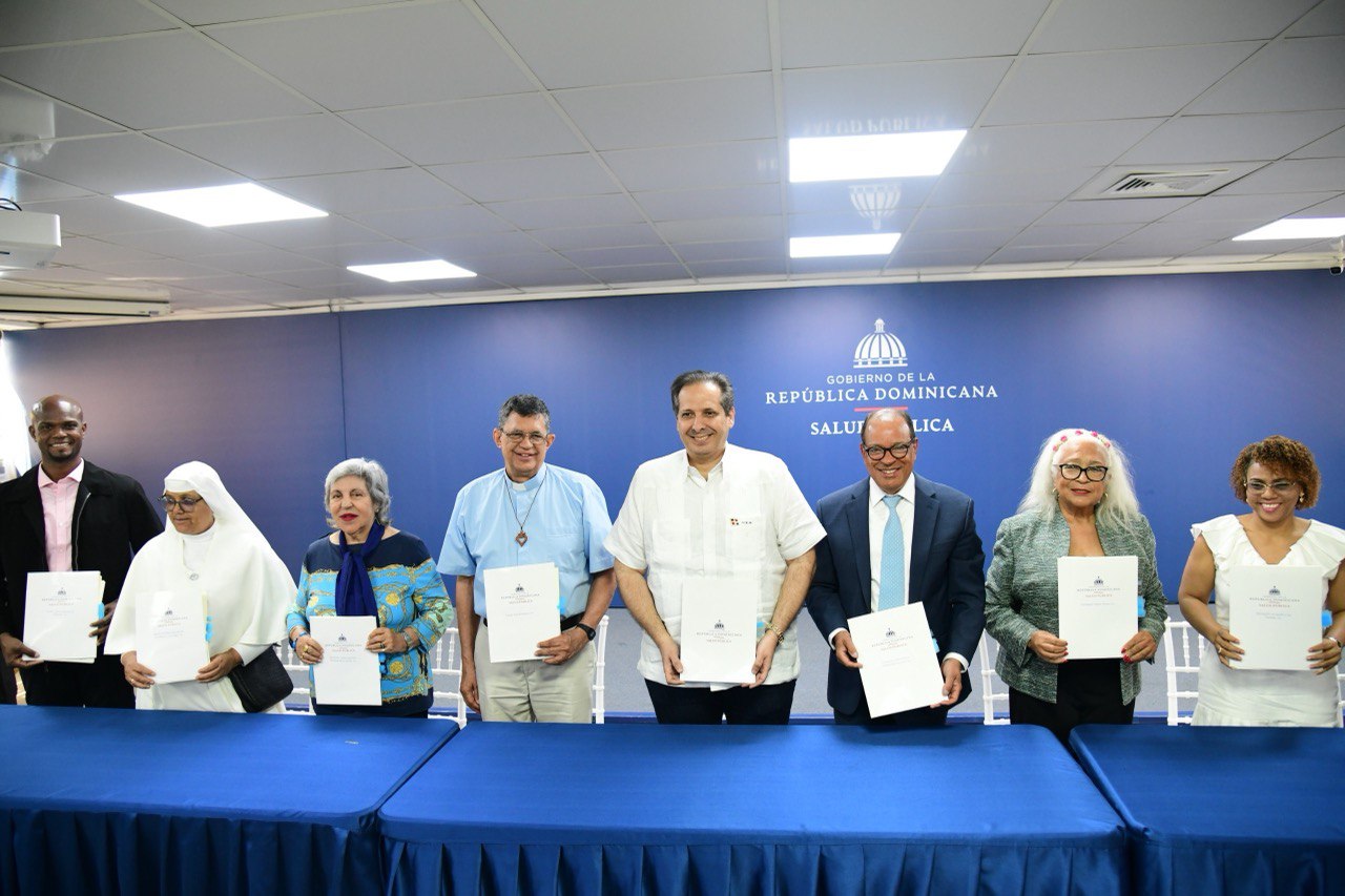 Ministerio de Salud firma nueve convenios con Asociaciones sin Fines de Lucro (ASFL) del sector salud
