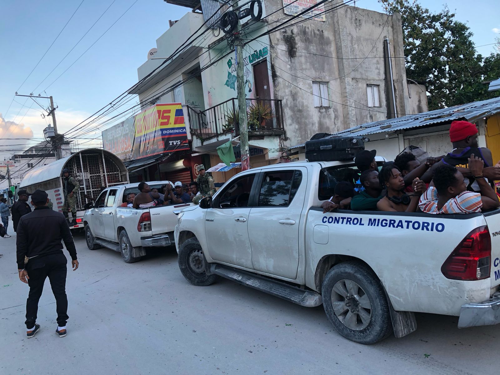 La DGM deporta 14,874 haitianos ilegales en ofensiva de interdicciones durante Abril