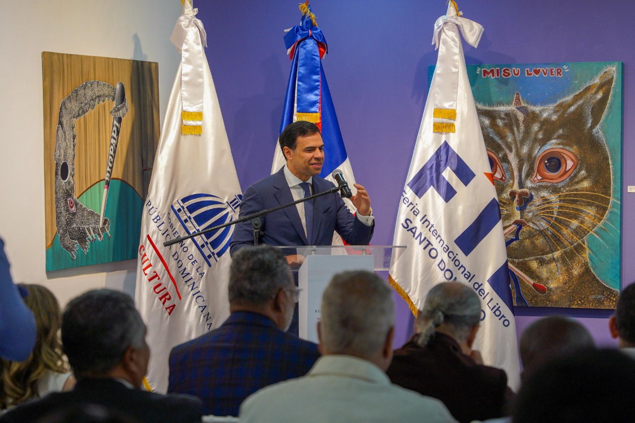 Roberto Ángel Salcedo anuncia Feria Internacional del Libro 2025 se celebrará a finales de septiembre