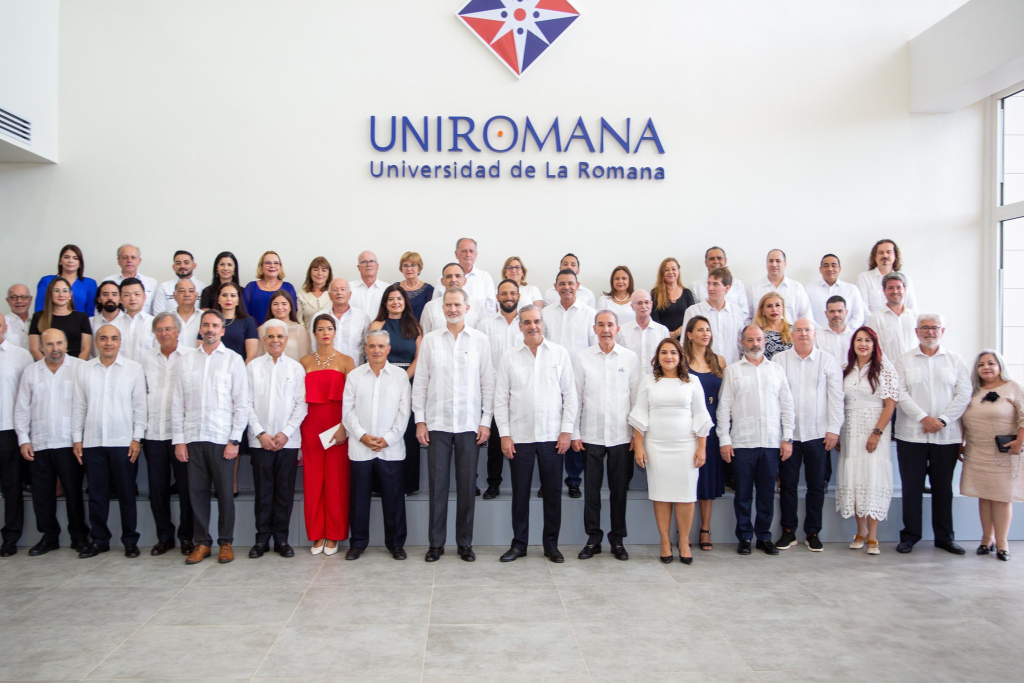 Abinader y el Rey Felipe VI inauguran primera fase de la Universidad de La Romana