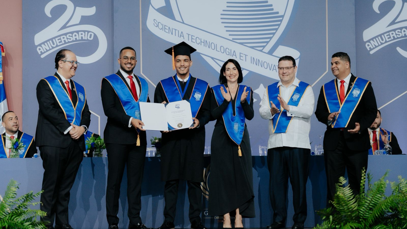 ITLA gradúa 631 nuevos profesionales en su XVIII investidura, la más grande de su historia