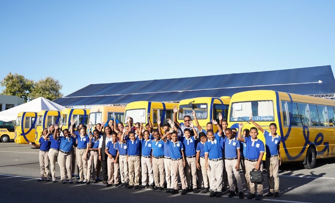 Ministerio de Educación pondrá en marcha un centro de control inteligente para supervisar el transporte escolar en tiempo real