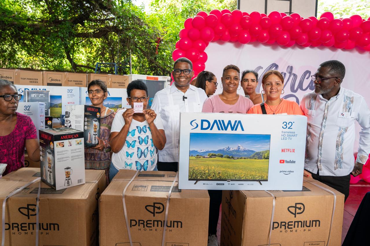 Propeep cierra con éxito tres jornadas “Cerca de Ti” para madres del Distrito Nacional