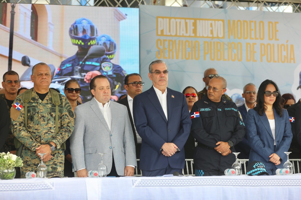 Gobierno pone en marcha nuevo modelo de patrullaje y servicio policial en el Gran Santo Domingo