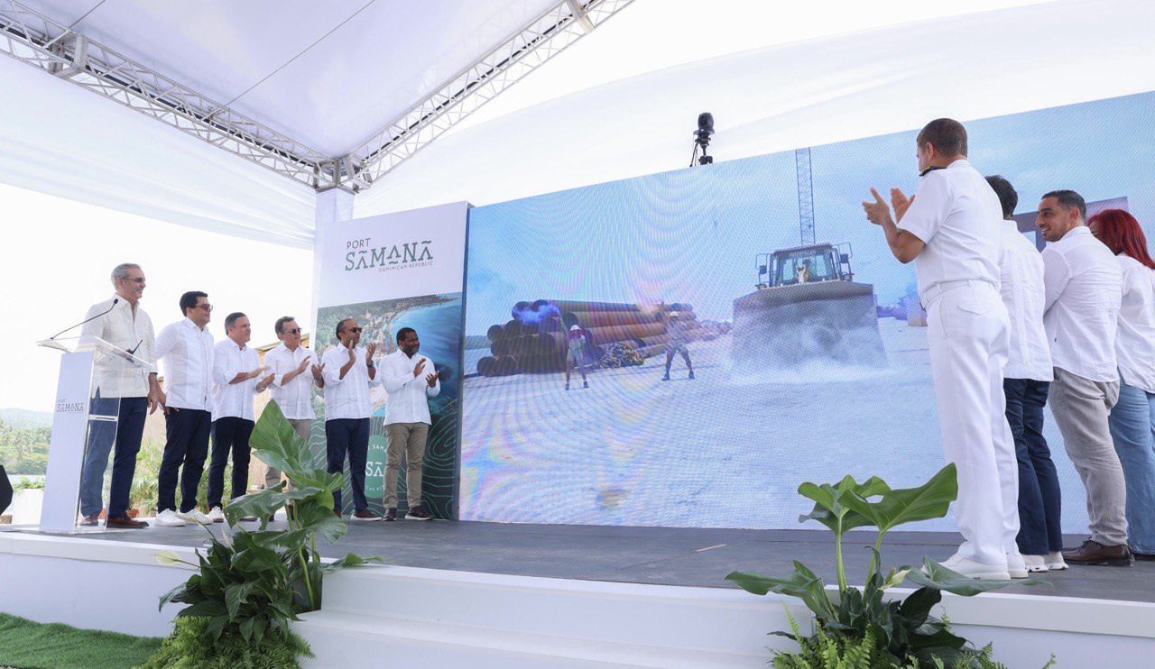 Presidente Abinader deja iniciados los trabajos del Puerto Turístico «Samaná Port»