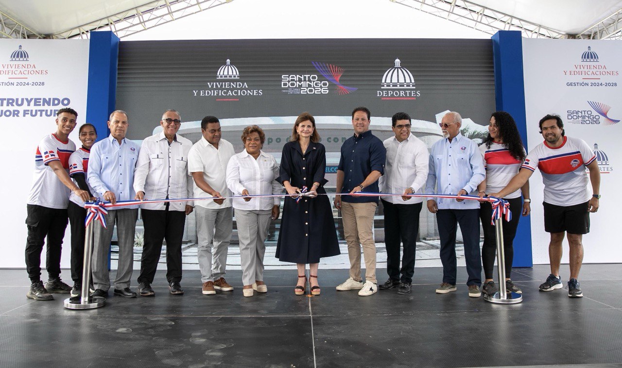 Raquel Peña encabeza entrega Campo de Tiro con Arco totalmente remozado