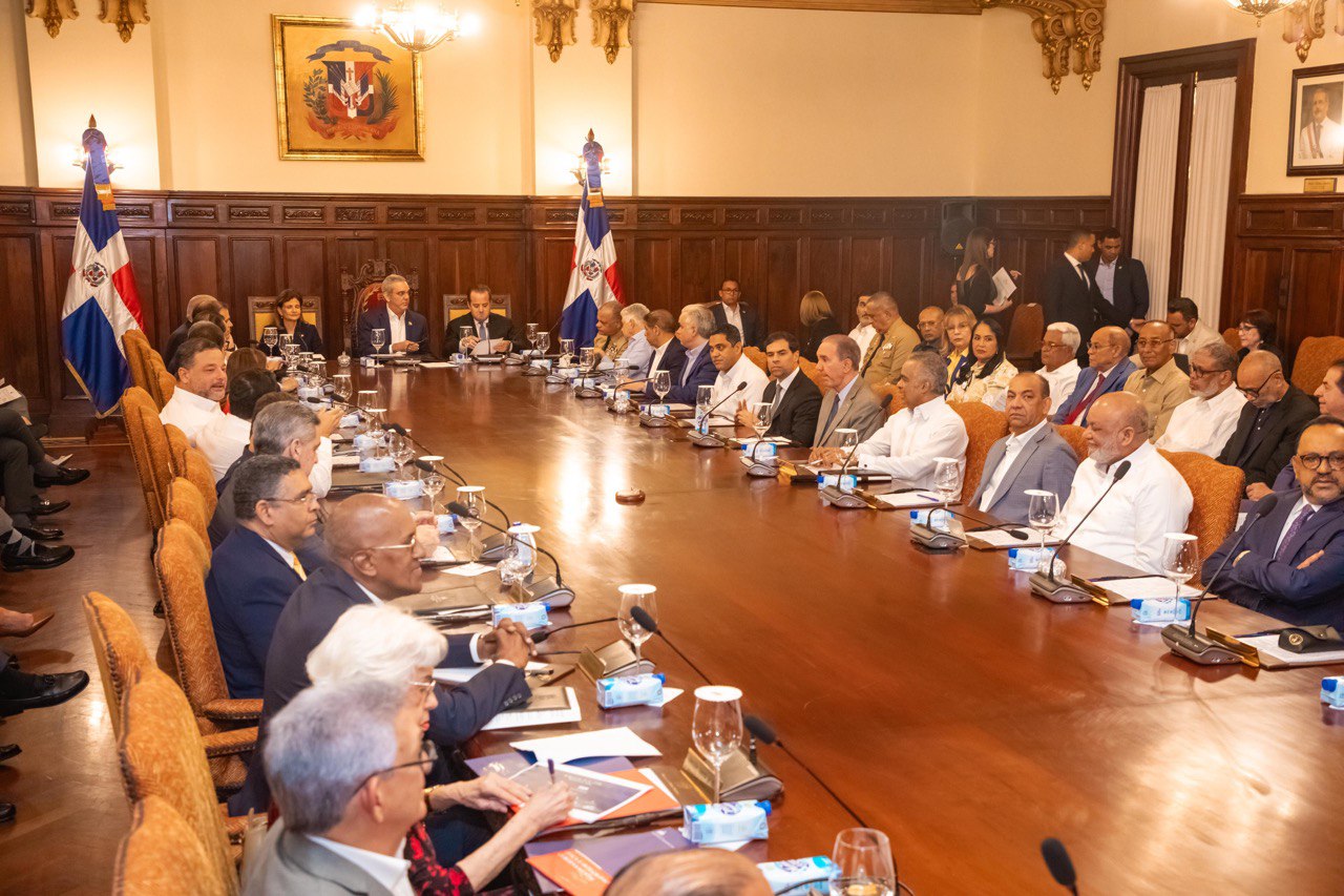 Gobierno celebra 50º Consejo de Ministros y aprueba política presupuestaria 2026