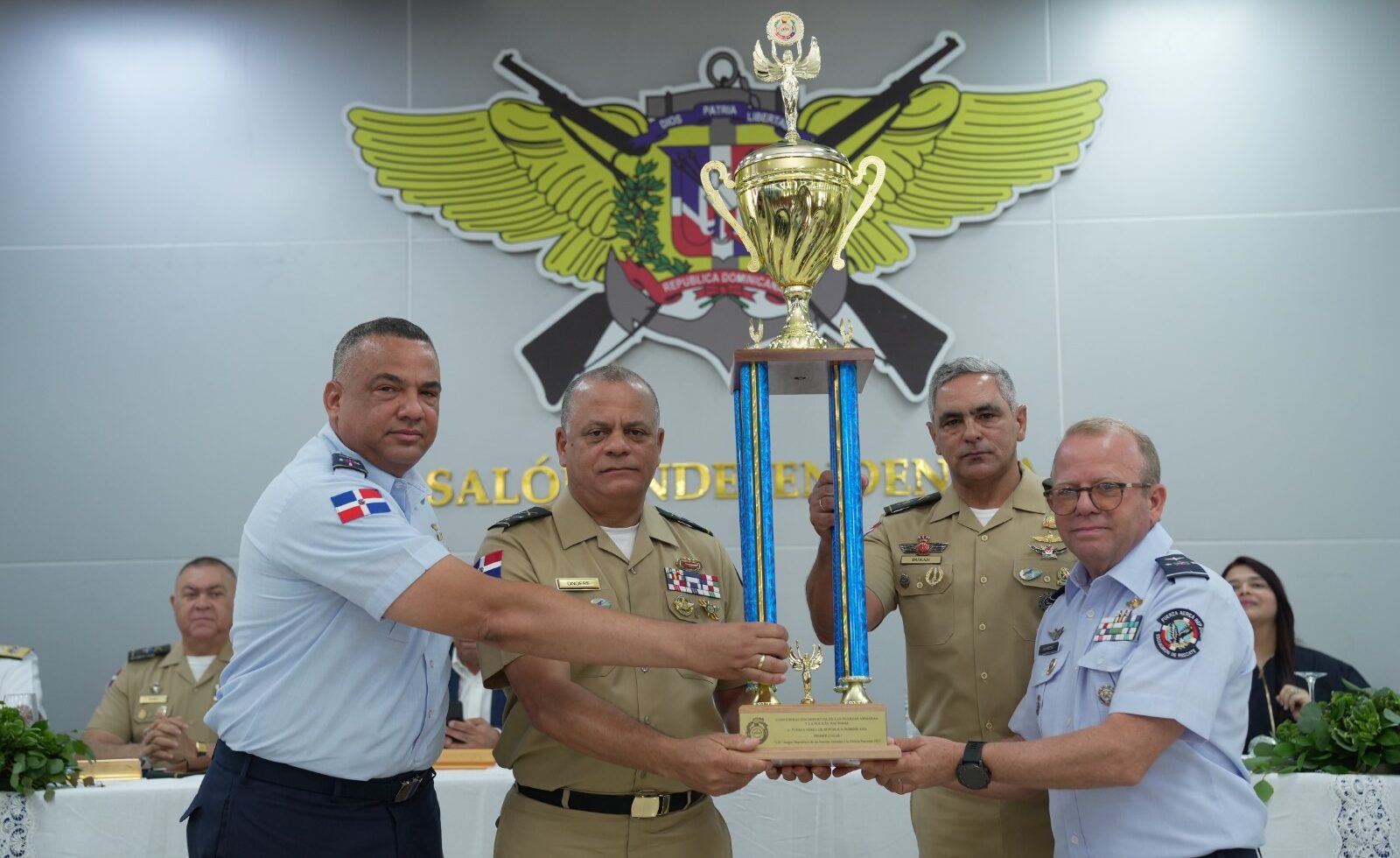 Clausuran LIV Juegos Deportivos de las Fuerzas Armadas y la Policía Nacional 2025