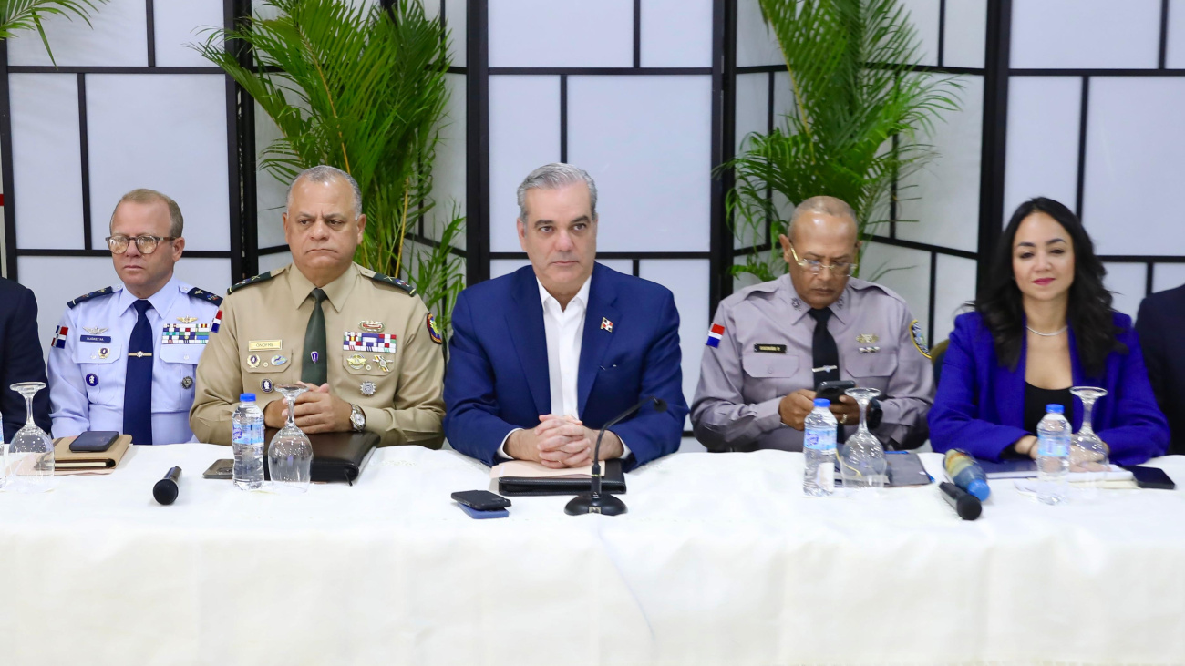 Presidente Abinader encabeza reunión de seguimiento al Plan de Seguridad Ciudadana
