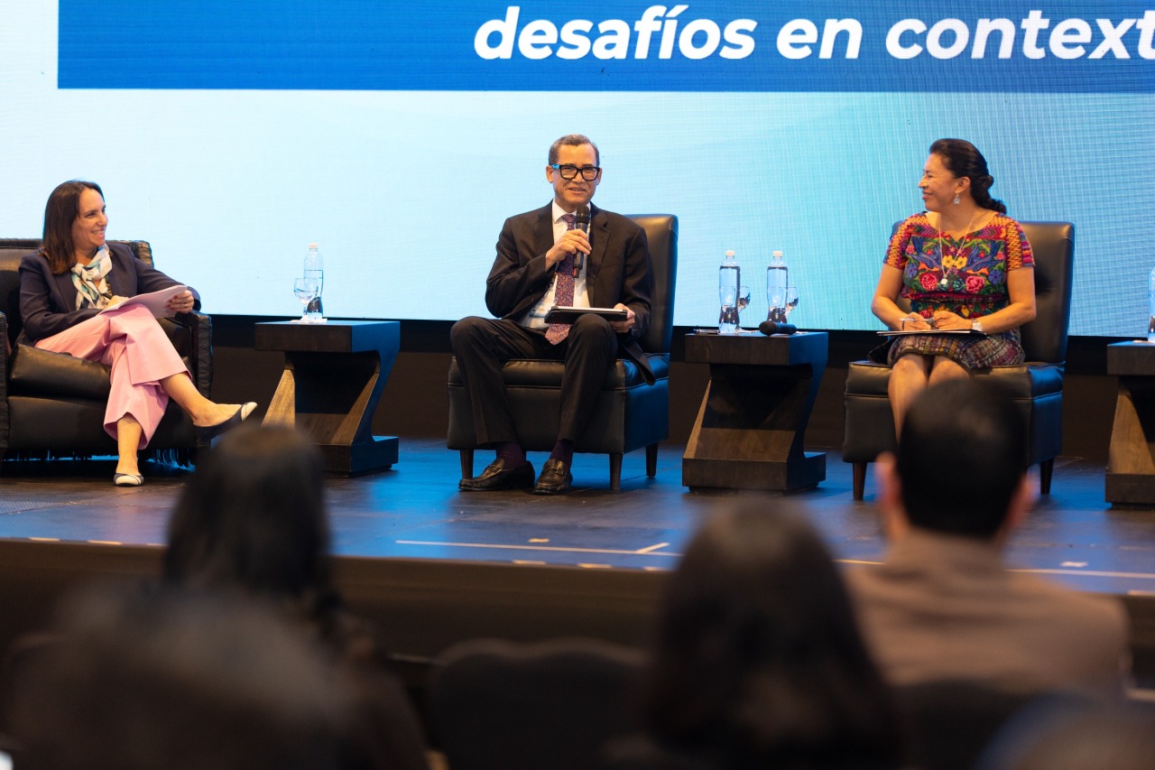 Olivares dice políticas de empleos favorecen reducir desigualdades y proteger a los más vulnerables de efectos del cambio climático