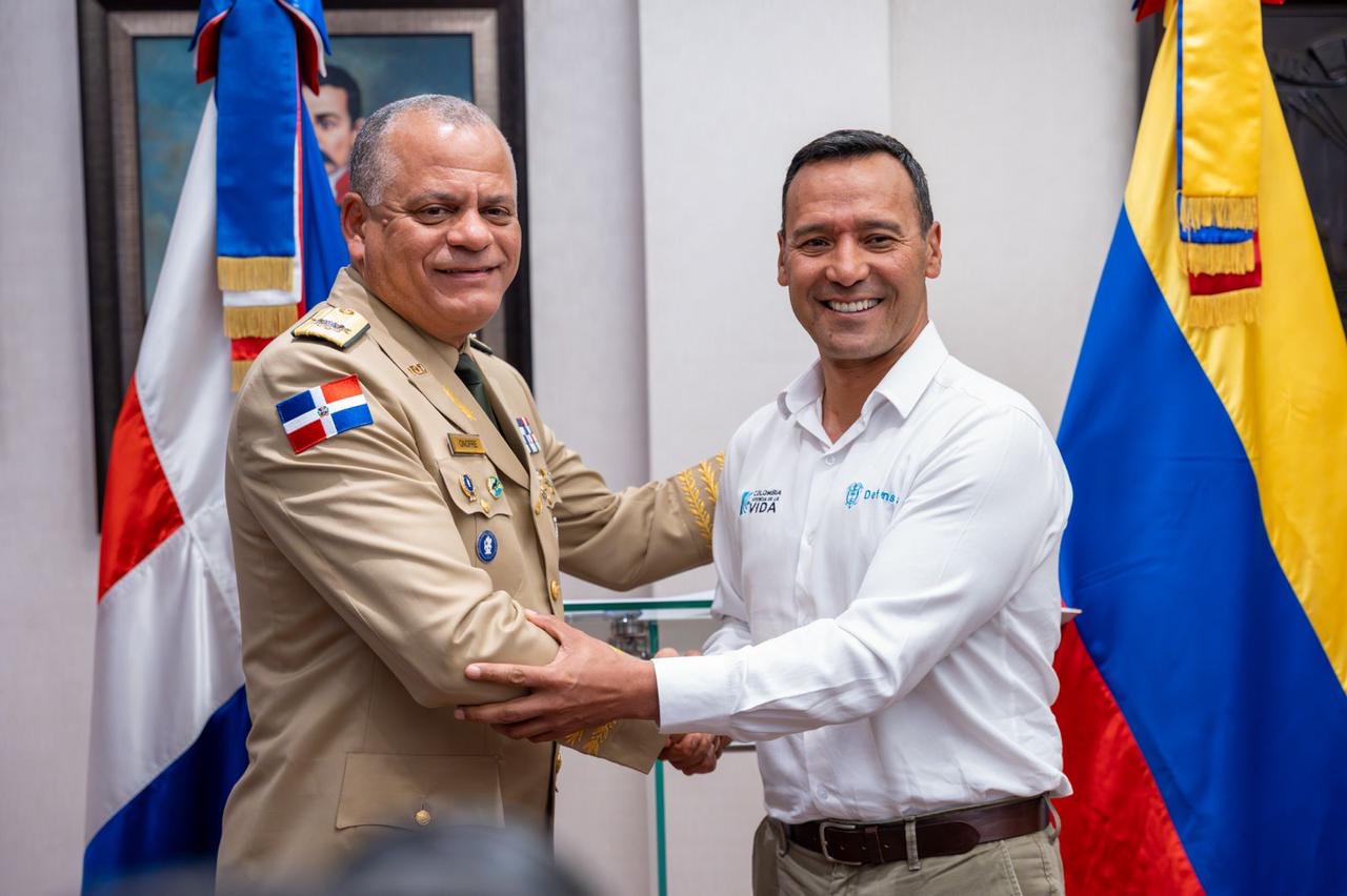 Ministros de Defensa de República Dominicana y Colombia reafirman lazos estratégicos en materia de seguridad y cooperación