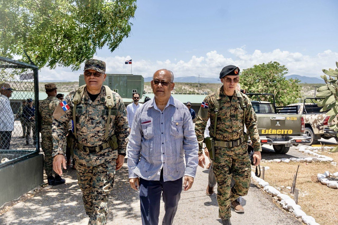 Secretario General de la OEA y Ministro de Defensa de RD realizan visita orientativa a la frontera dominico-haitiana