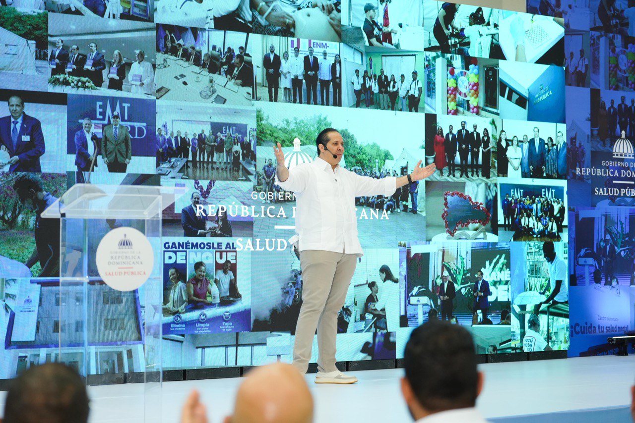 Víctor Atallah presenta “Más Gestión”: un espacio para reconocer los avances del Ministerio de Salud y su equipo humano