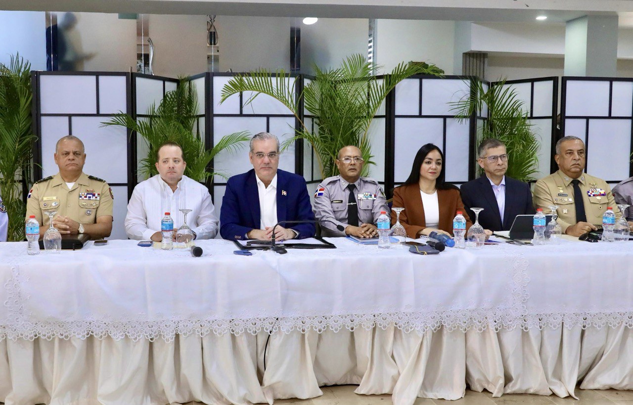 Presidente Abinader encabeza reunión de seguimiento al Plan de Seguridad Ciudadana