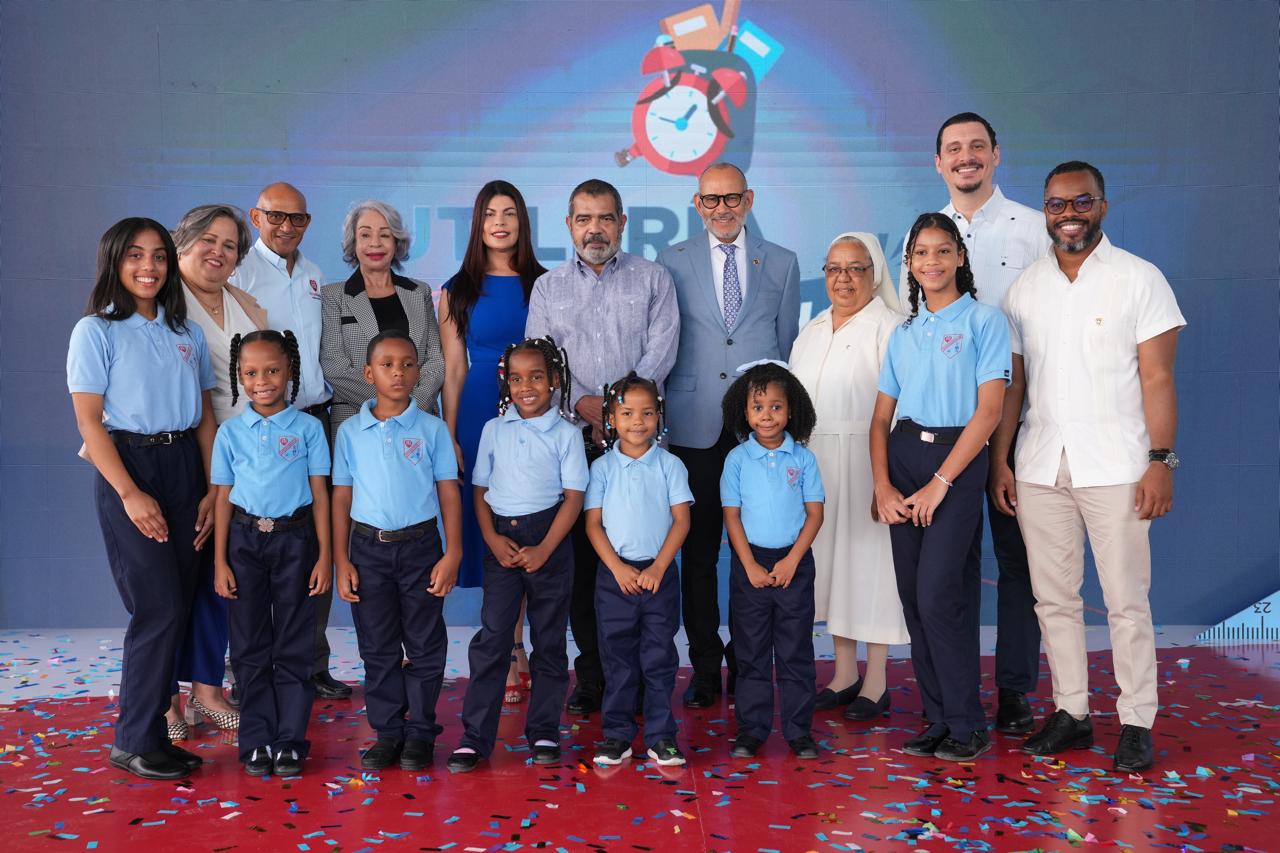MINERD e INABIE inician entrega de la utilería escolar para el próximo año lectivo 2025-2026