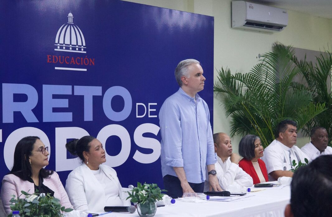 MINERD trabaja para asegurar que ningún estudiante quede fuera del sistema educativo