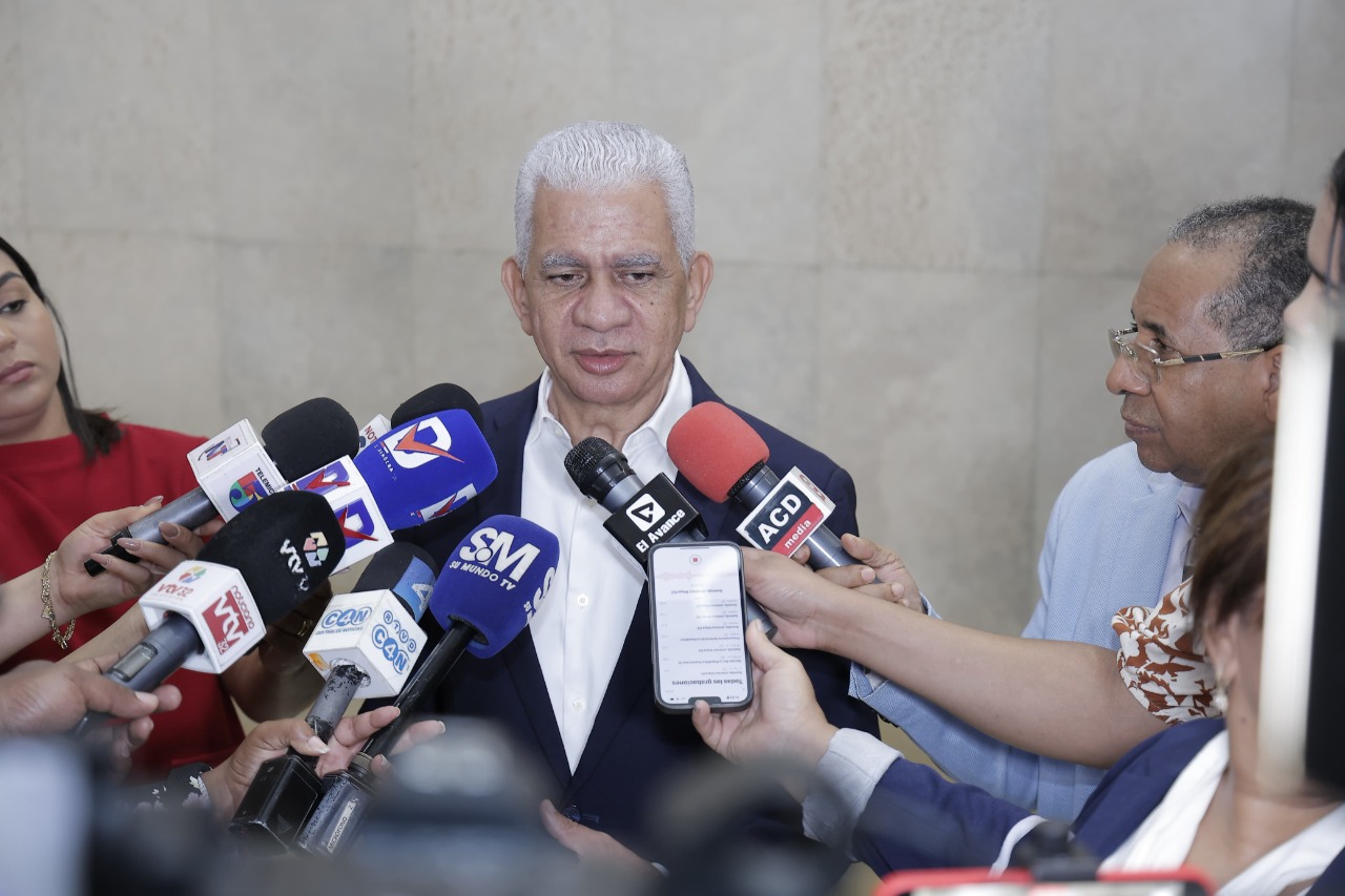 Presidente del Senado anuncia agenda prioritaria con leyes en beneficio nacional