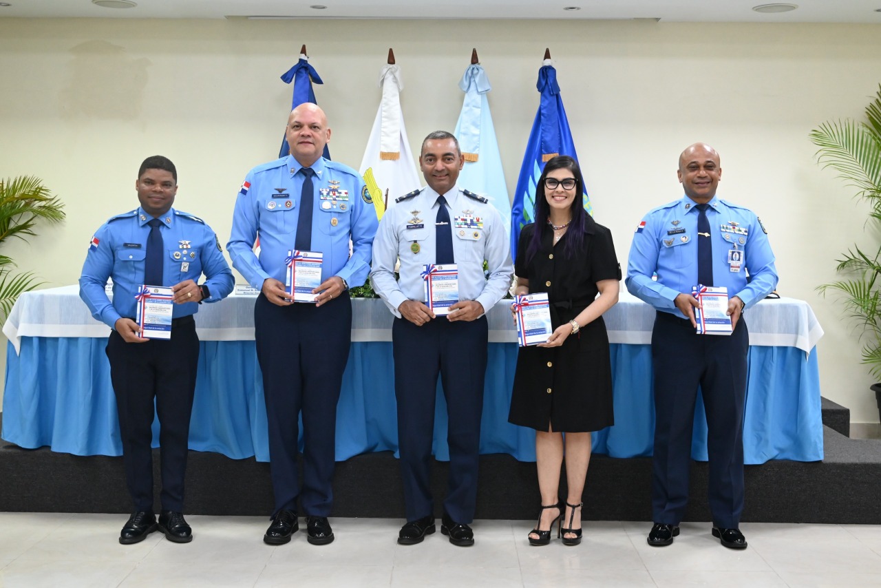 CESAC presenta oficialmente el Compendio de Leyes y Normas sobre Seguridad Aeroportuaria y de la Aviación Civil
