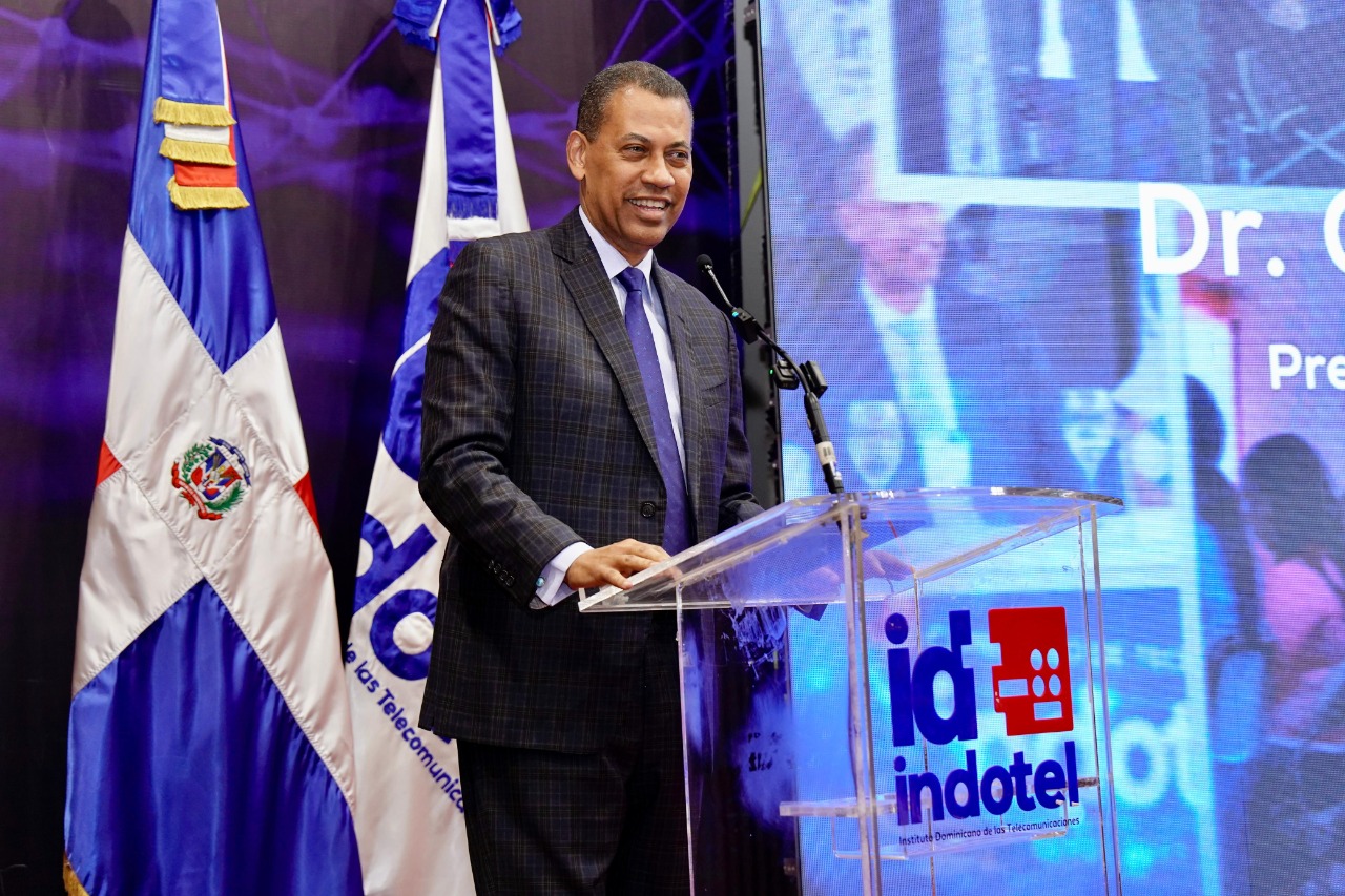 Guido Gómez Mazara resalta logros y avances durante primer año de gestión en INDOTEL