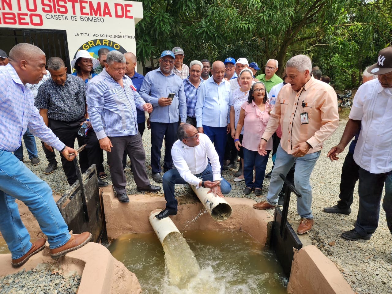 IAD entrega sistema de bombeo irrigará más de 700 tareas arroceras en asentamiento Hacienda Estrella