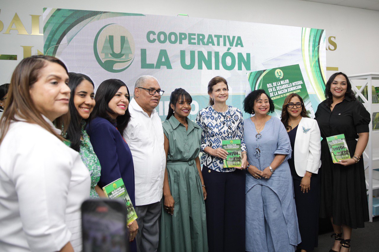 Raquel Peña resalta aportes de la mujer dominicana en lanzamiento de libro de la Cooperativa La Unión